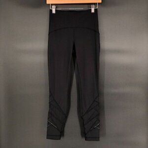 Lululemon Women's Motionful 7/8 Tight 25" Size 4 Black Activewear Workout Yoga